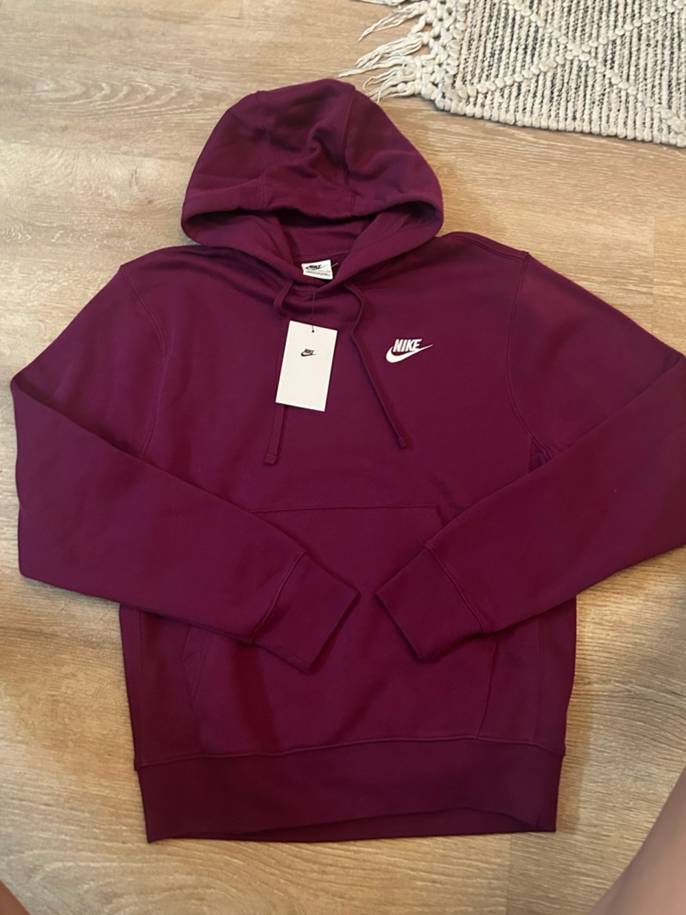 Nike Men’s Burgundy Pullover Hoodie – XS – NWT